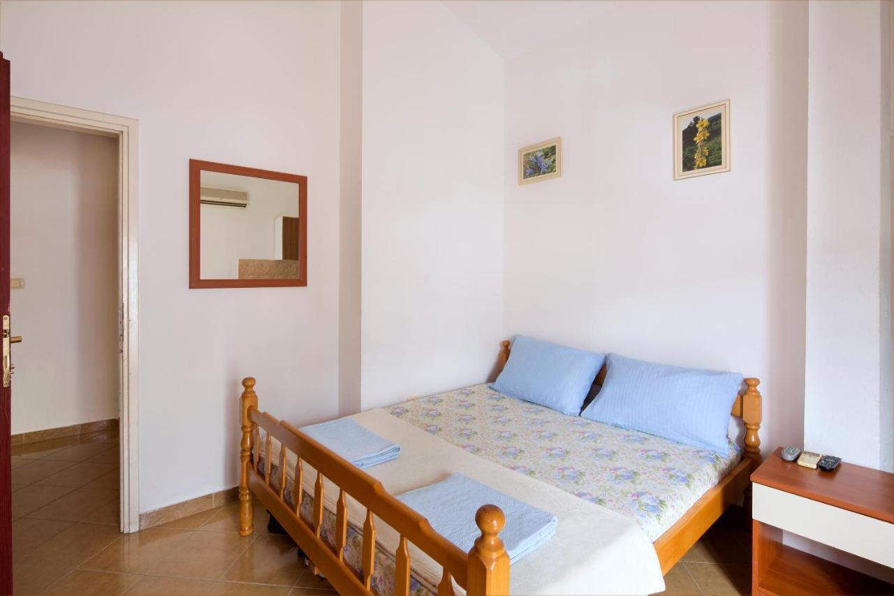 Apartments Antic بودفا المظهر الخارجي الصورة