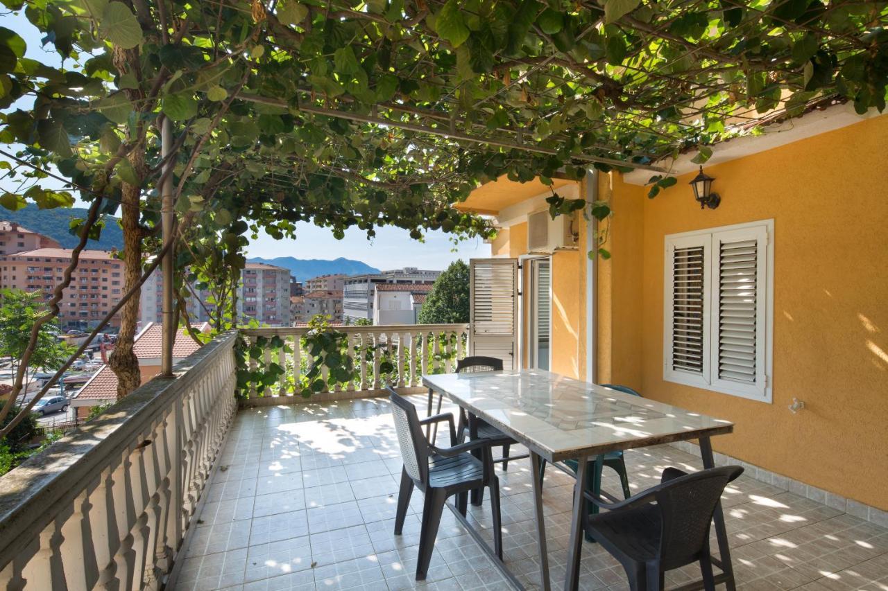 Apartments Antic بودفا المظهر الخارجي الصورة