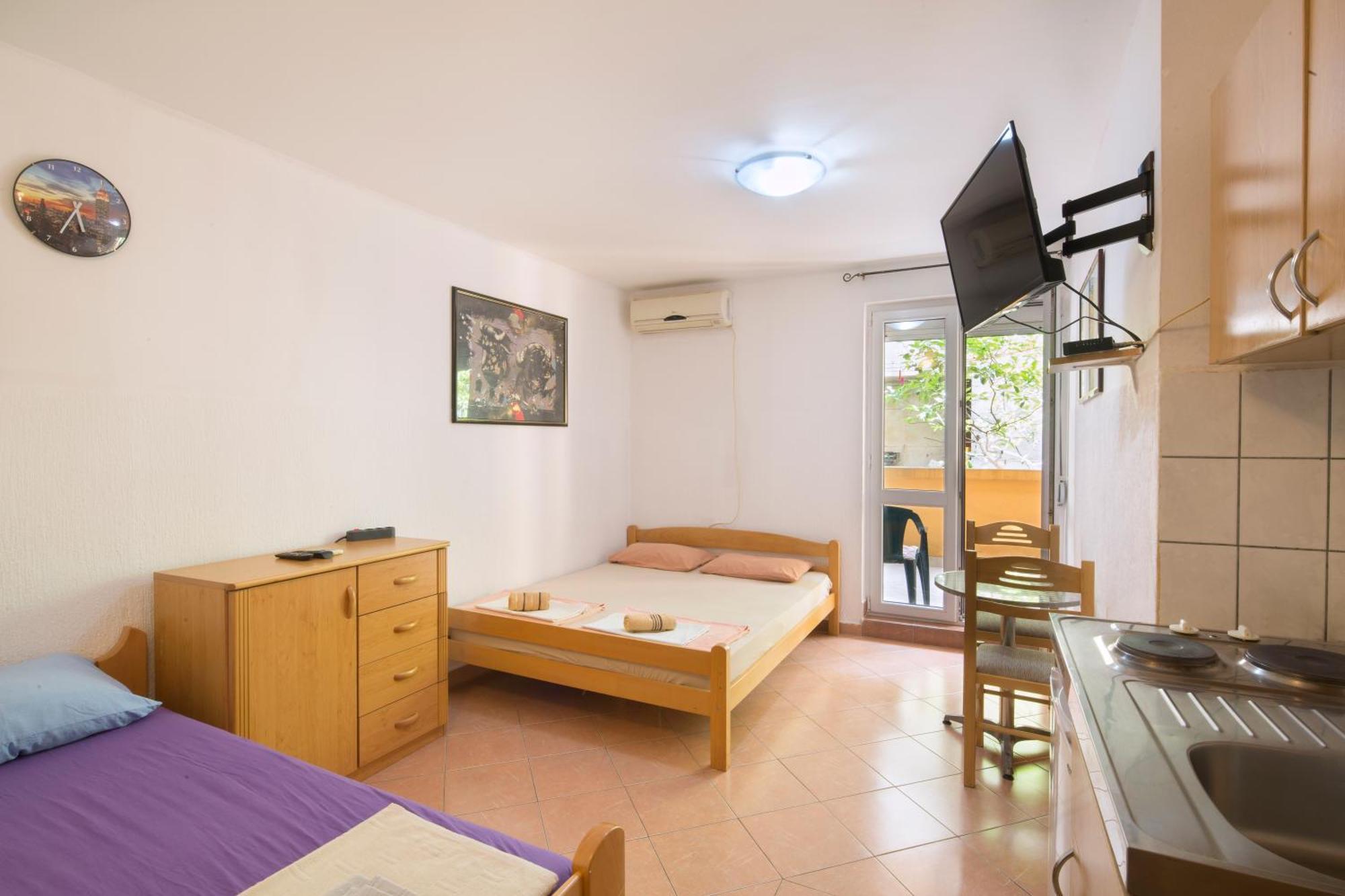 Apartments Antic بودفا المظهر الخارجي الصورة